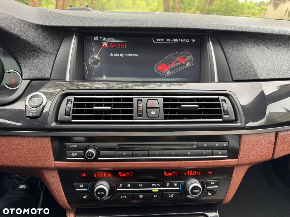 BMW Seria 5 518d Luxury Line - 33