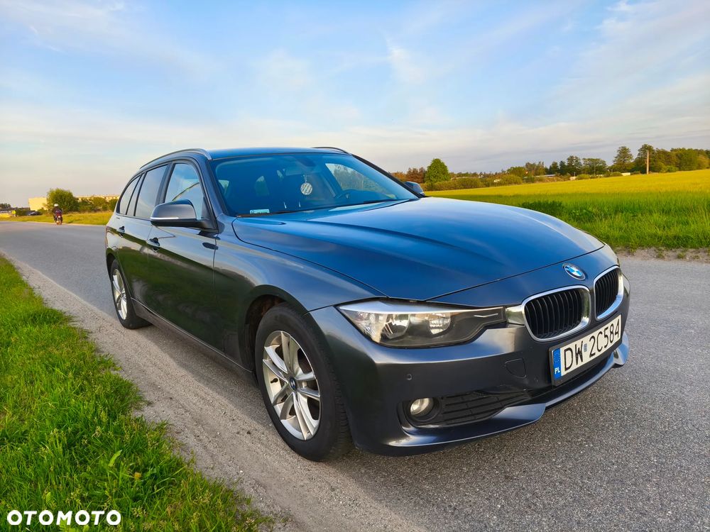 BMW Seria 3 318d DPF - 2