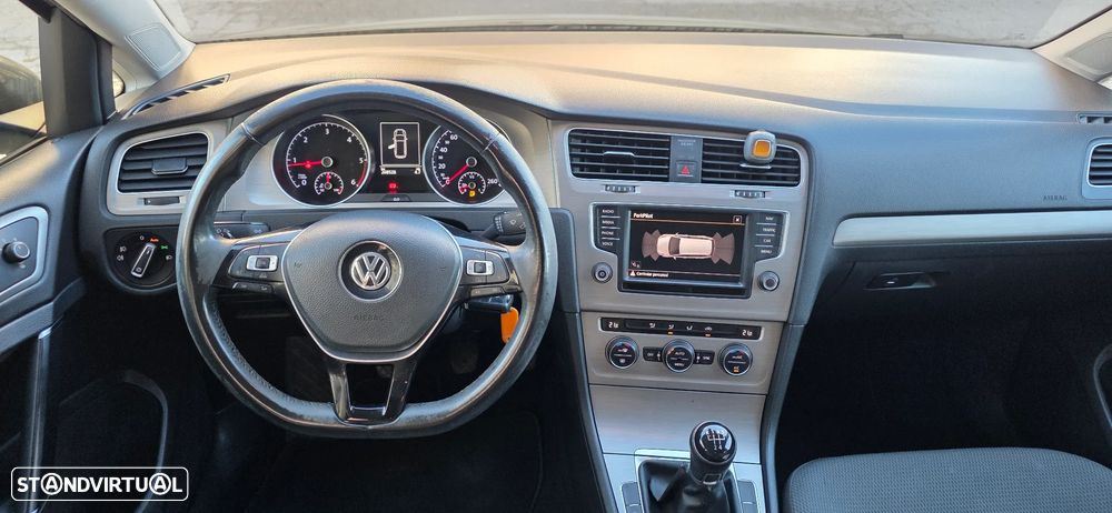 VW Golf Variant 1.6 TDi GPS Edition - 9