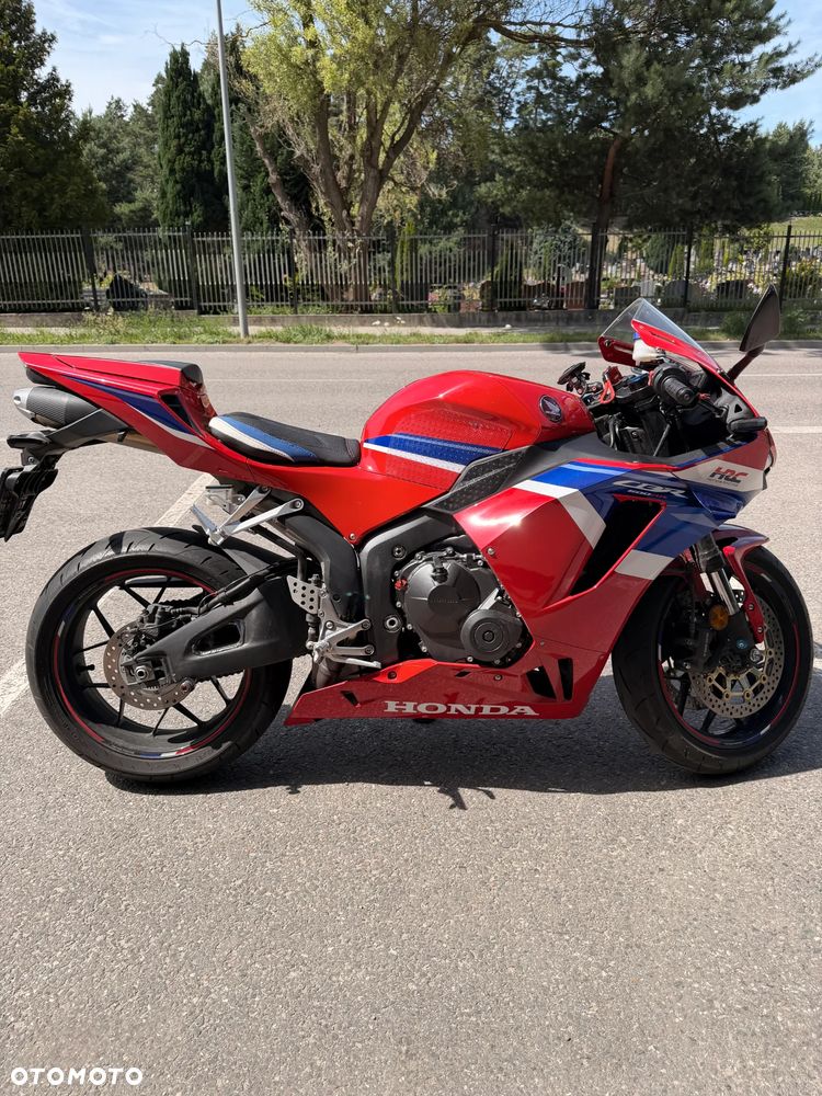 Honda CBR - 8
