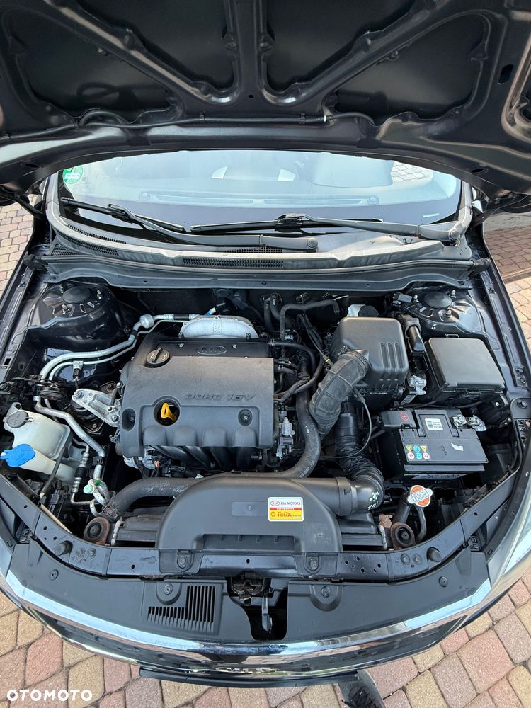 Kia Ceed 1.4 CVVT Attract - 40