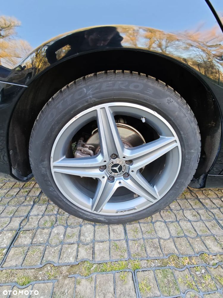Mercedes-Benz Klasa E 300 9G-TRONIC Avantgarde - 21