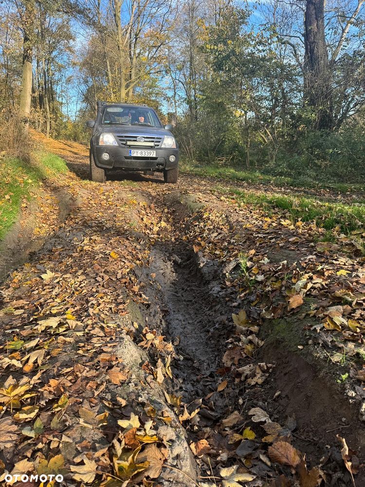 Suzuki Grand Vitara 2.7 V6 - 6