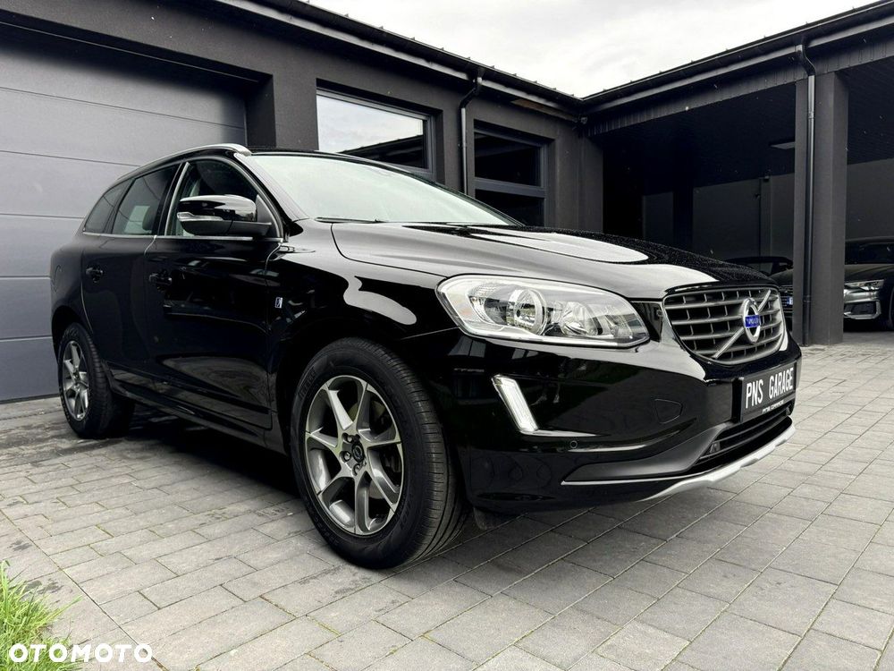 Volvo XC 60 D3 Drive-E Ocean Race - 37