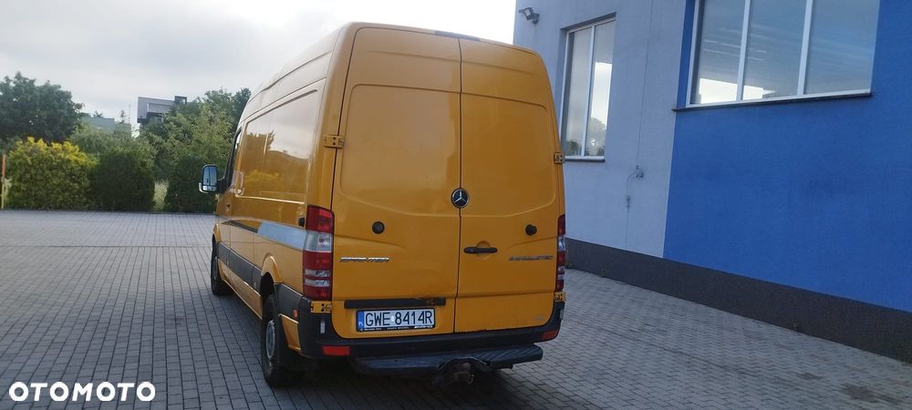 Mercedes-Benz Sprinter - 3