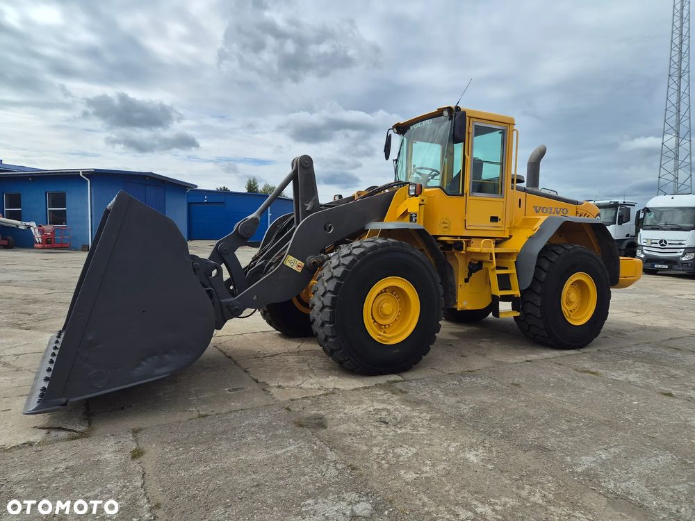 Volvo L 110 E spr z Niemiec tylko 6815 mtg !!! - 1