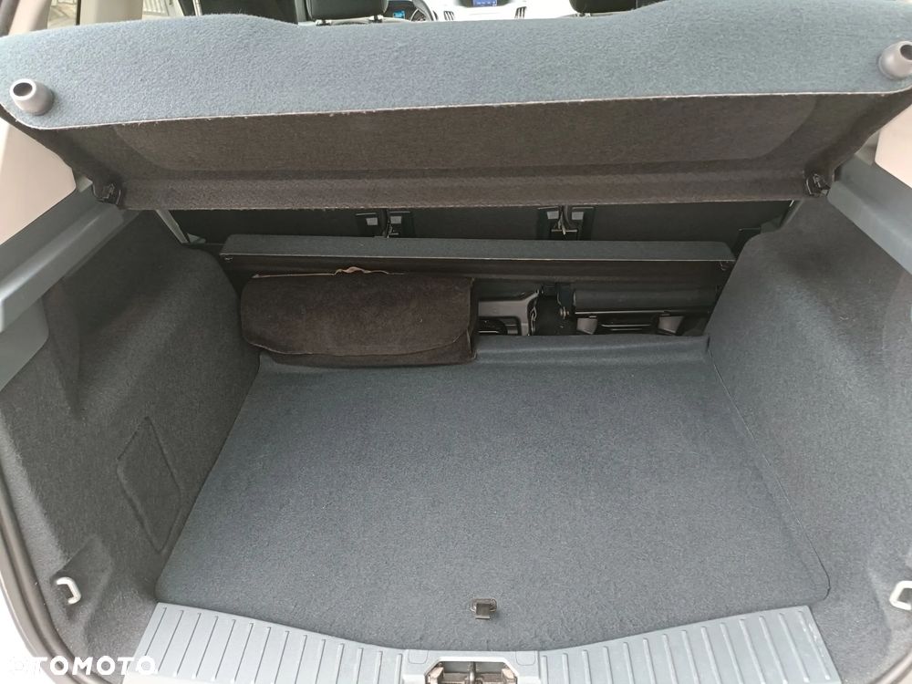 Ford C-MAX 1.6 Edition - 26