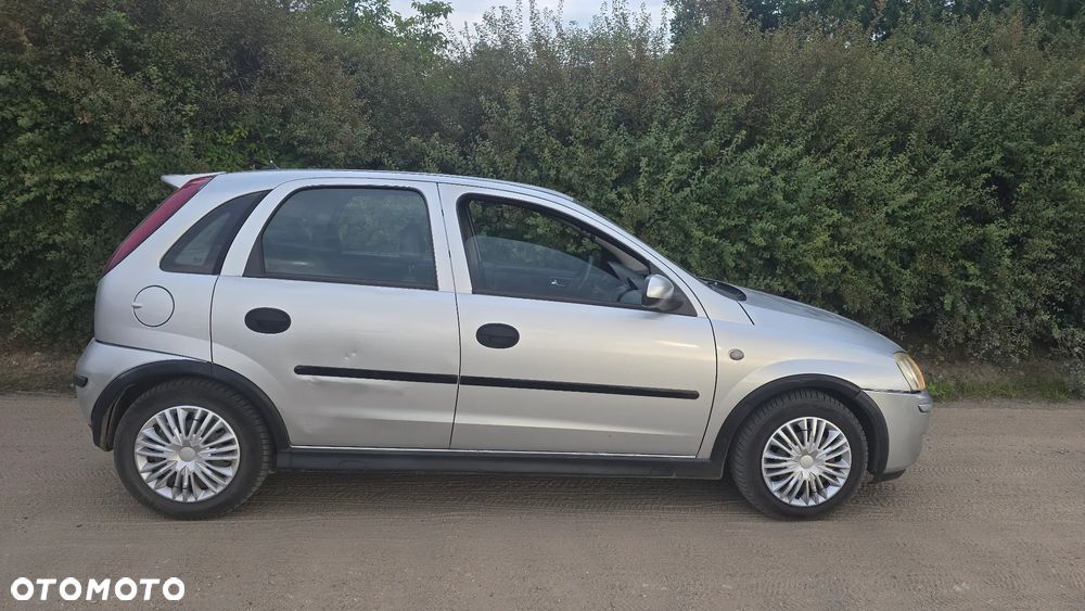 Opel Corsa - 4
