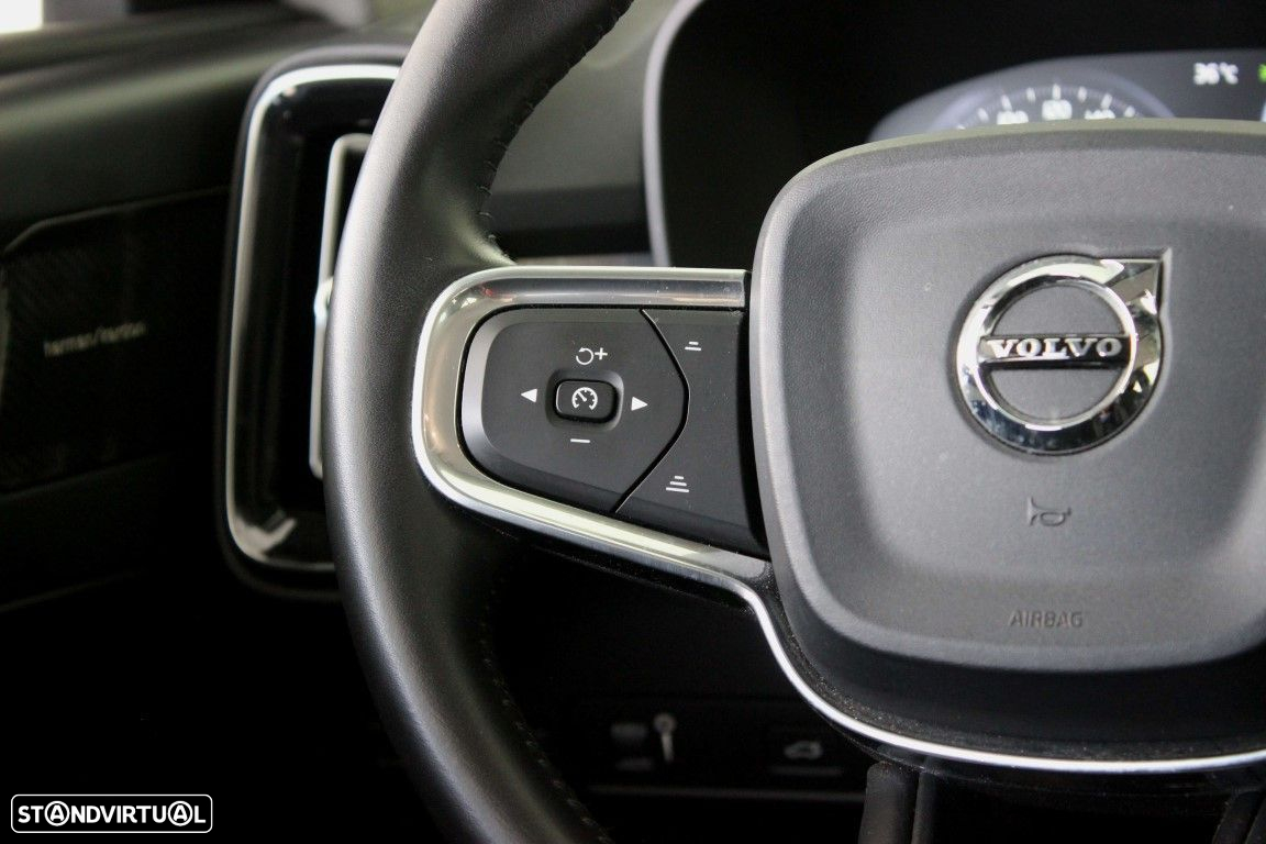 Volvo XC 40 2.0 D3 Momentum - 19