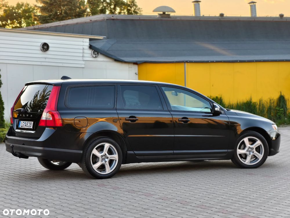 Volvo V70 2.0D Momentum - 32