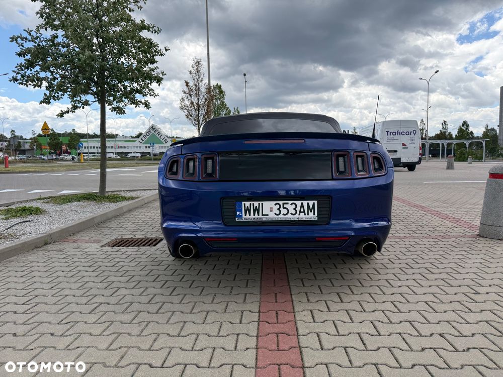 Ford Mustang 5.0 V8 GT - 21