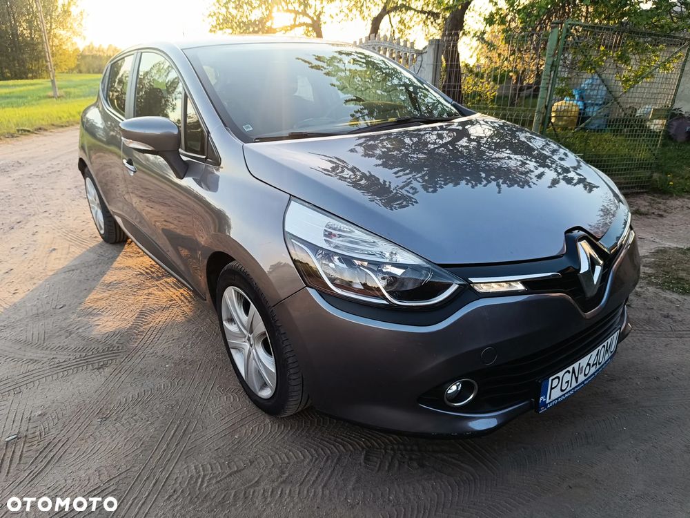 Renault Clio - 27