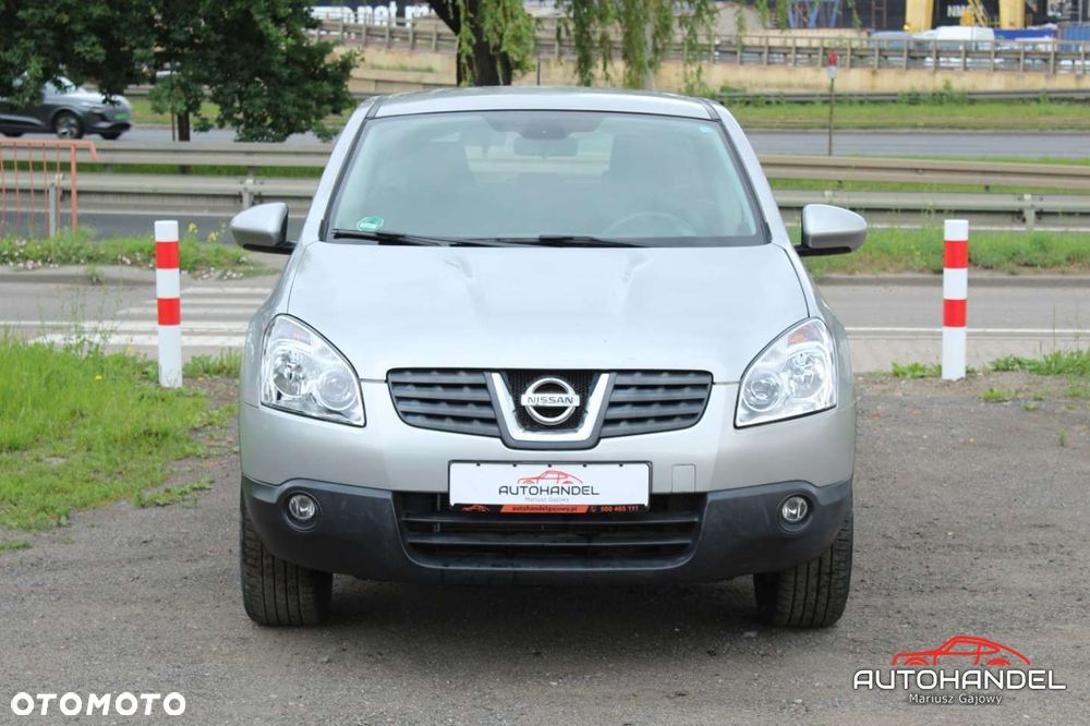 Nissan Qashqai - 2