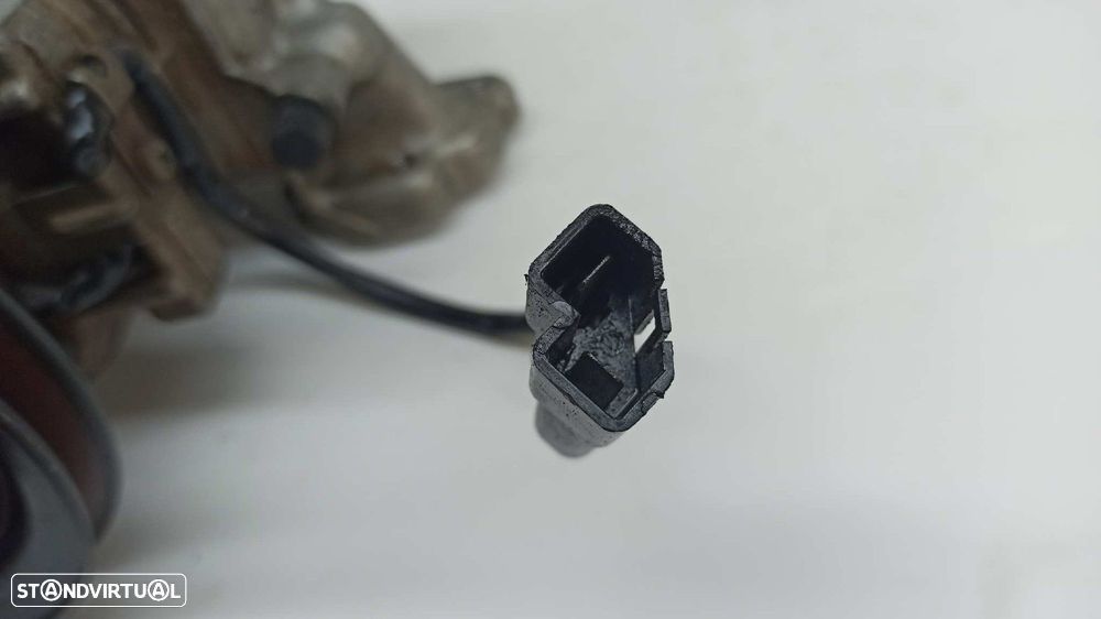 COMPRESSOR DE AR CONDICIONADO CHRYSLER SARATOGA LE - 4