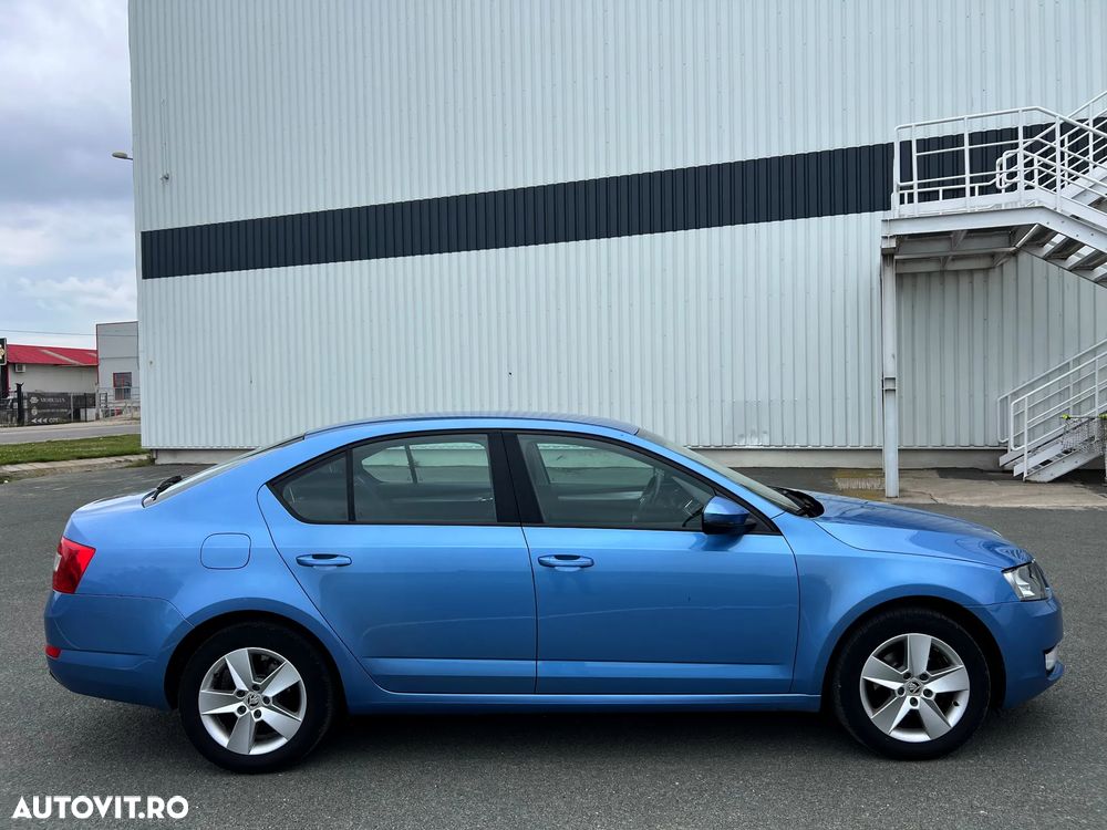 Skoda Octavia 1.6 TDI Ambition - 10