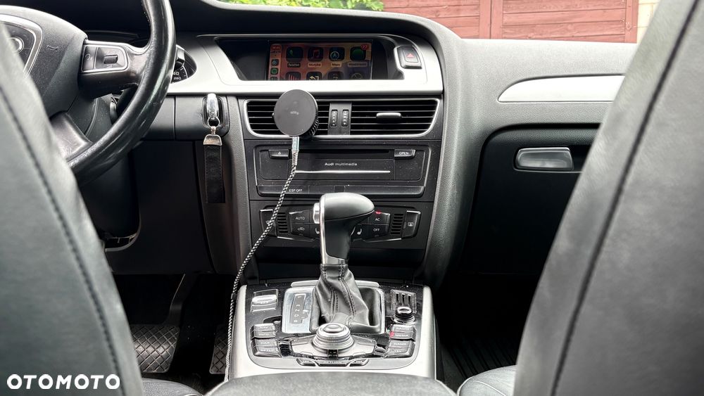 Audi A4 Avant - 16