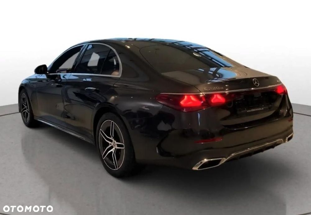 Mercedes-Benz Klasa E - 6