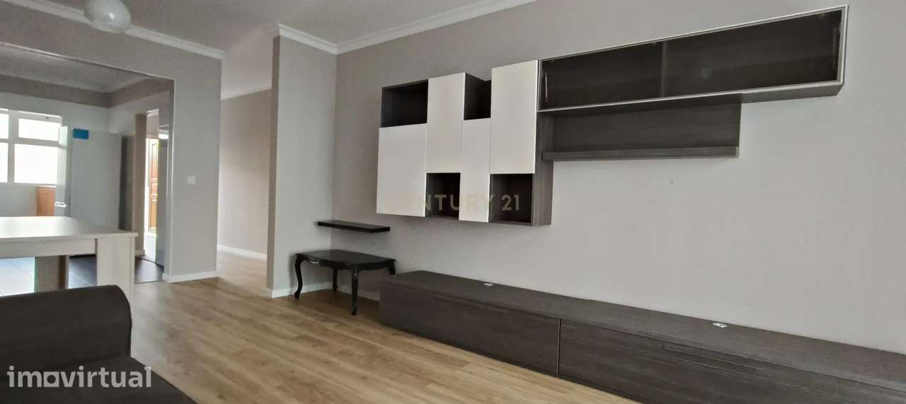 Apartamento T1 para Arrendamento no Caniço - Grande imagem: 4/22