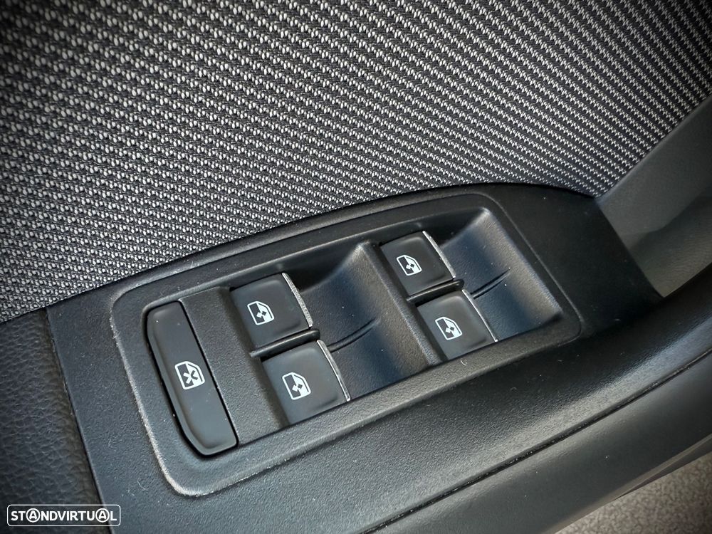 SEAT Ateca 1.6 TDI Xcellence - 31