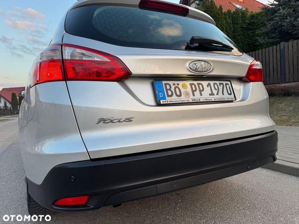 Ford Focus 1.6 FF Ambiente - 12