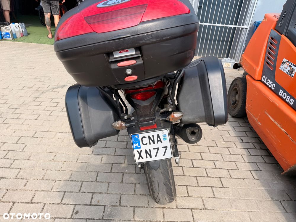 Honda CBF - 13