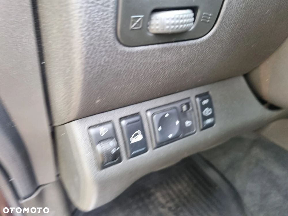 Nissan Pathfinder 2.5 dCi Platinum - 15