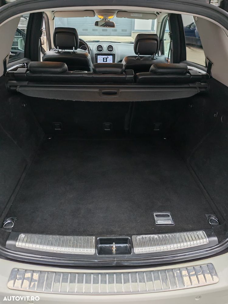 Mercedes-Benz ML 300 CDI BlueEfficiency Aut - 9