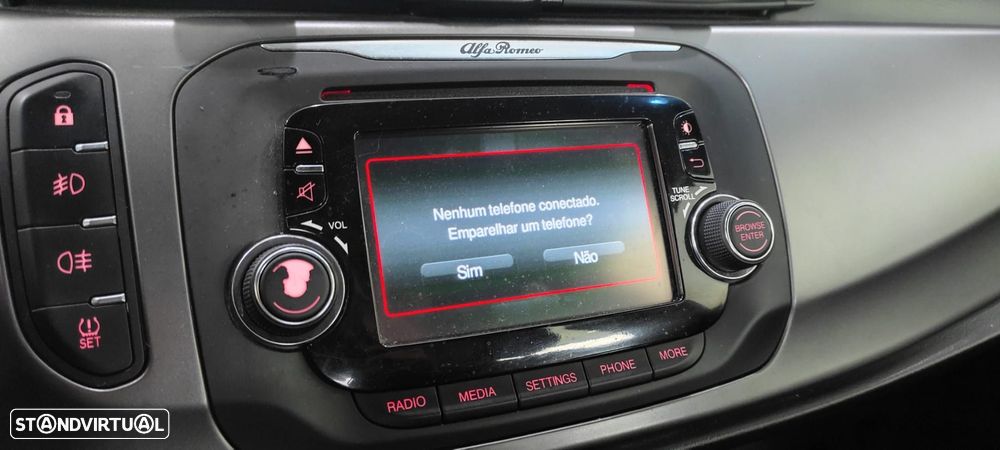 Alfa Romeo Giulietta 1.6 JTDM Exclusive - 33