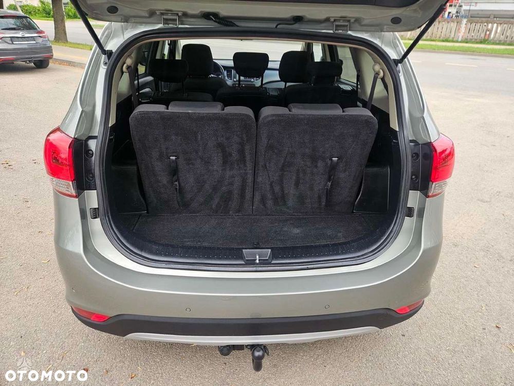Kia Carens 1.7 CRDi 115 Dream-Team Edition - 37