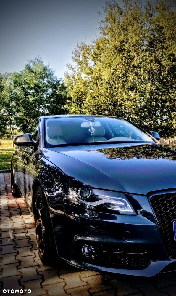 Audi A4 Limousine 3.2 FSI Quattro Tiptronic - 9