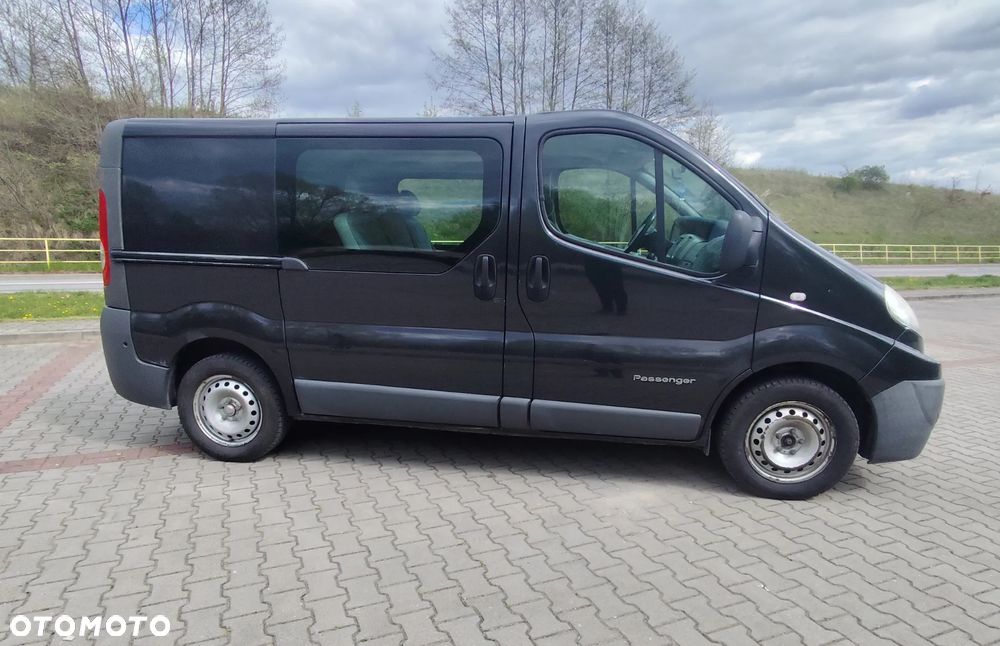 Renault Trafic - 10