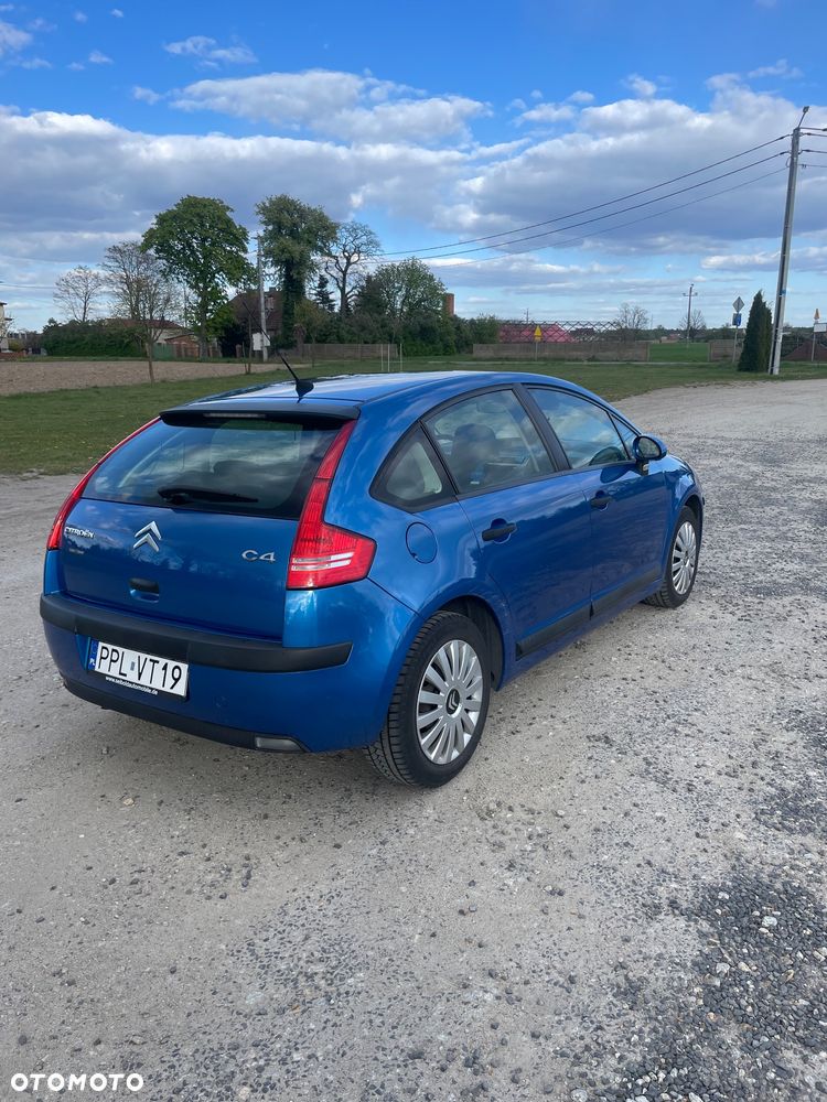 Citroën C4 1.4 16V 90 Jahre - 3