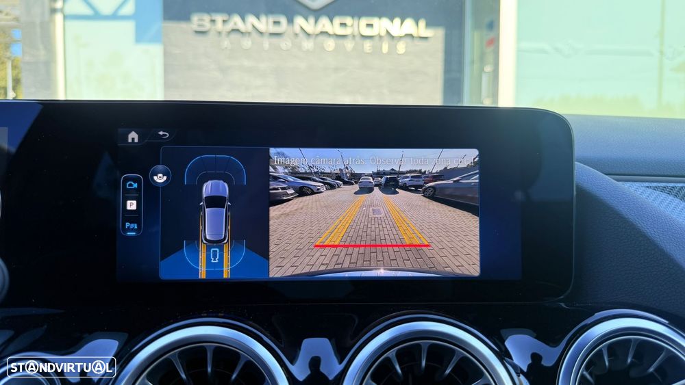 Mercedes-Benz GLA 200 d AMG Line - 20