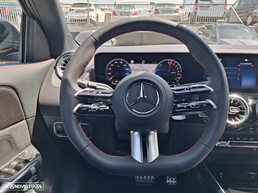 Mercedes-Benz GLA 250 e AMG Line - 23