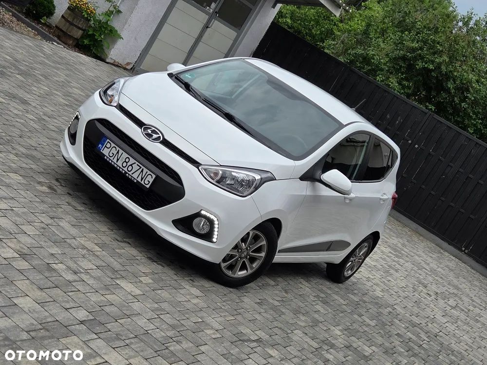 Hyundai i10 1.2 YES Silver - 33