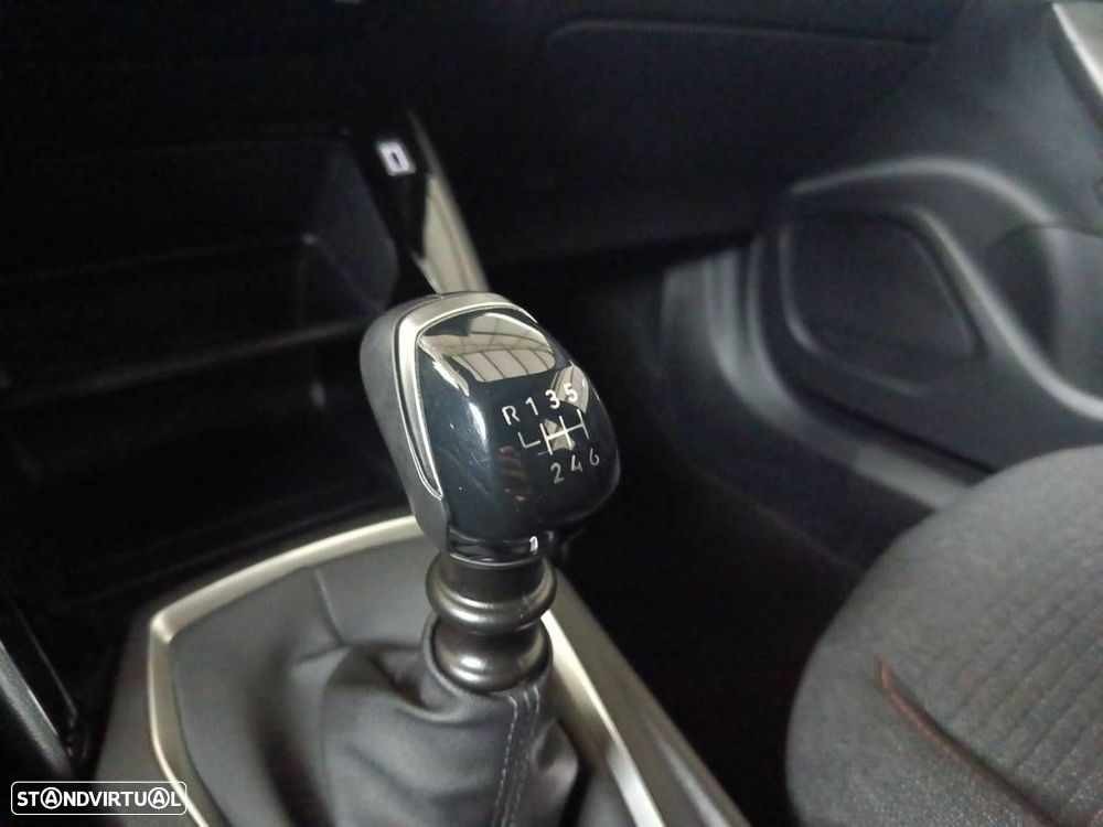 Peugeot 2008 1.2 PureTech Style - 19