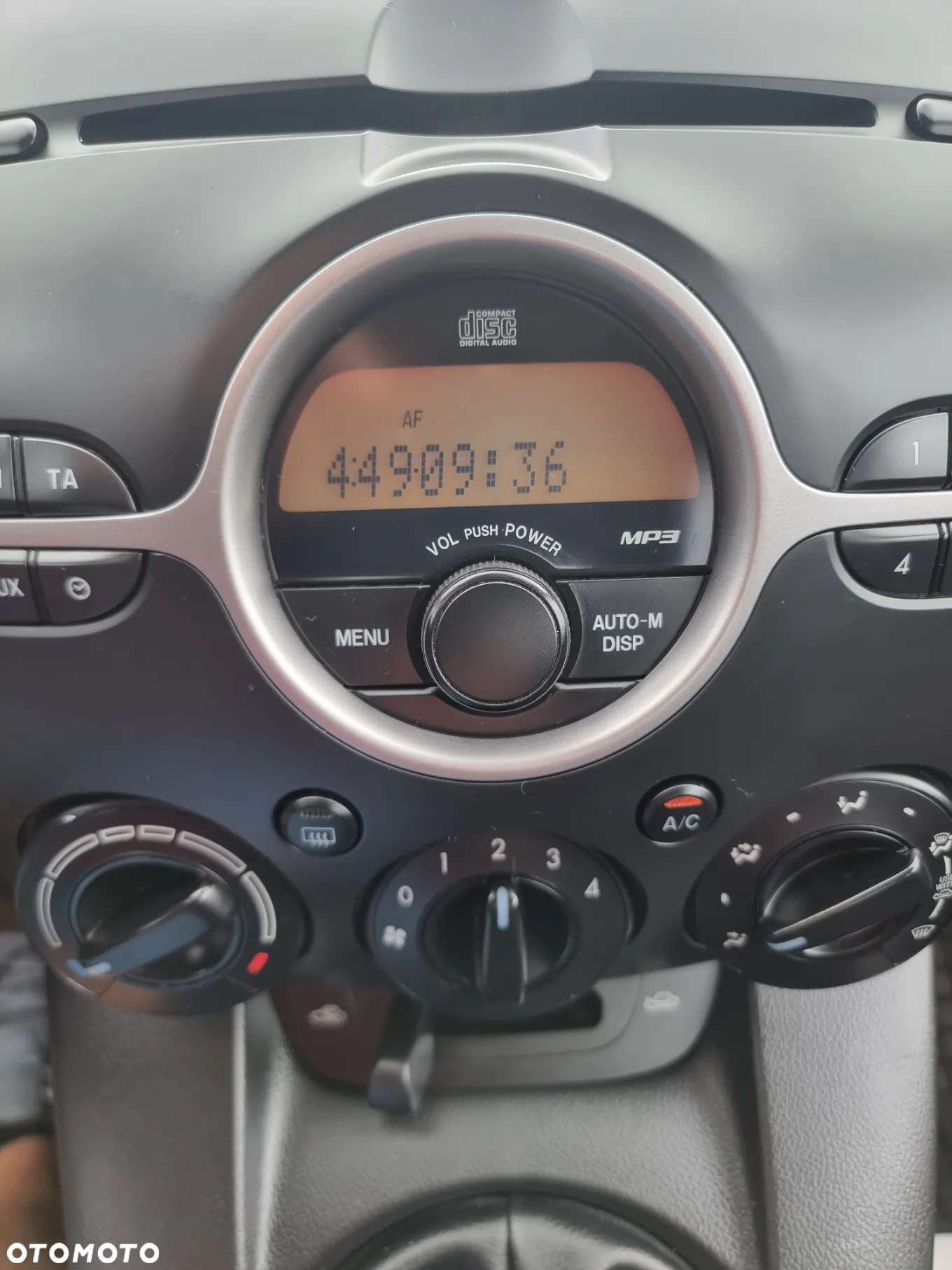 Mazda 2 1.3 Exclusive - 7