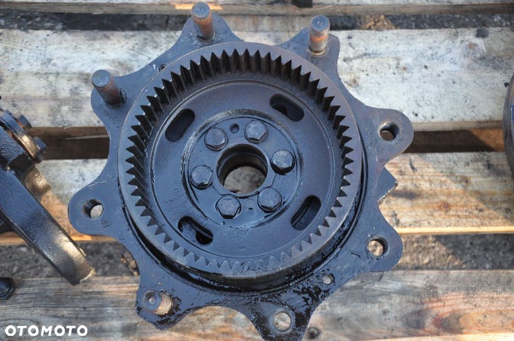 ZWOLNICA CASE NEW HOLLAND 18911 / 18912 / 19025 - 2