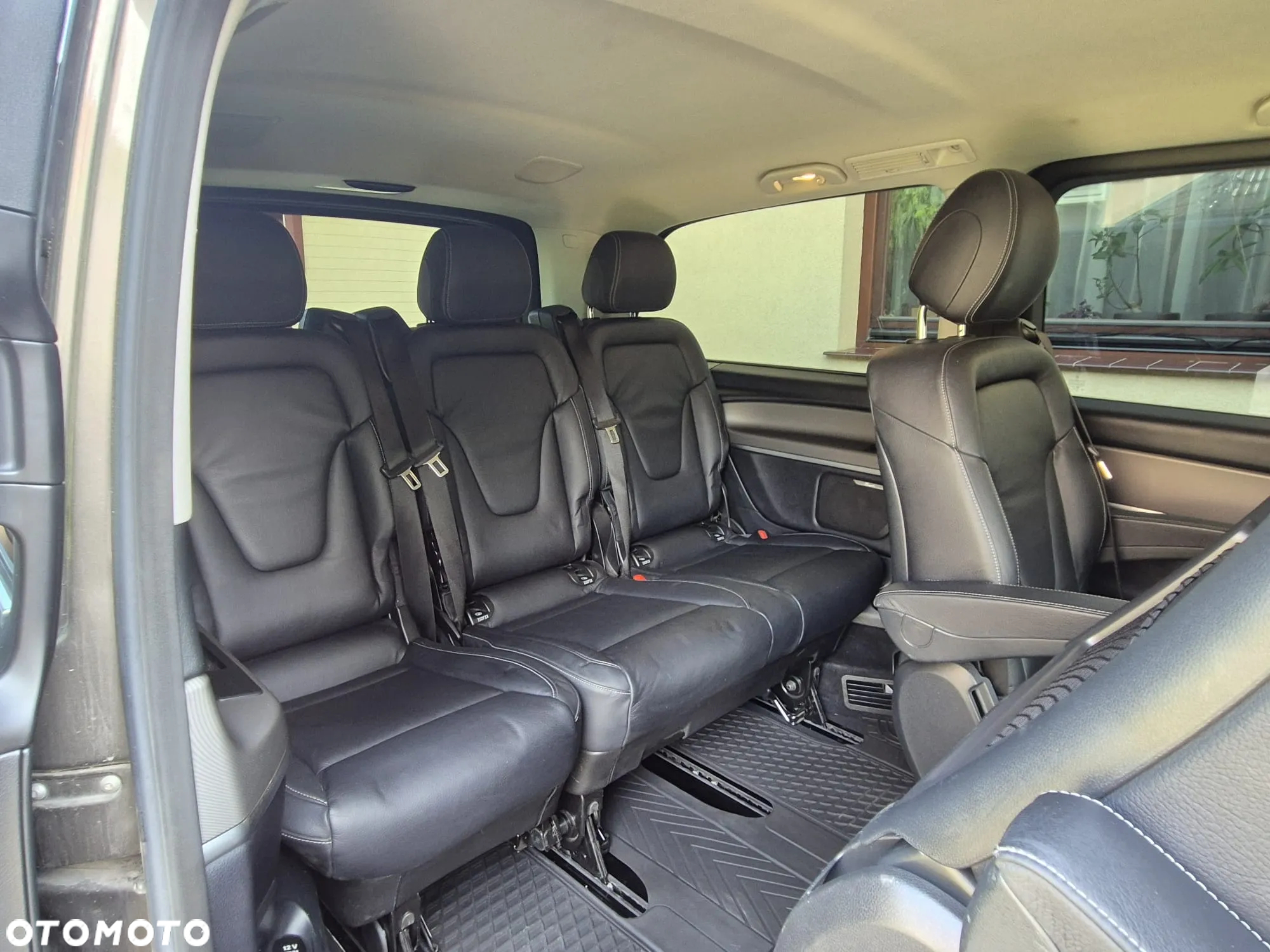 Mercedes-Benz Klasa V 220 CDI Avantgarde 7G-Tronic (d³ugi) - 13