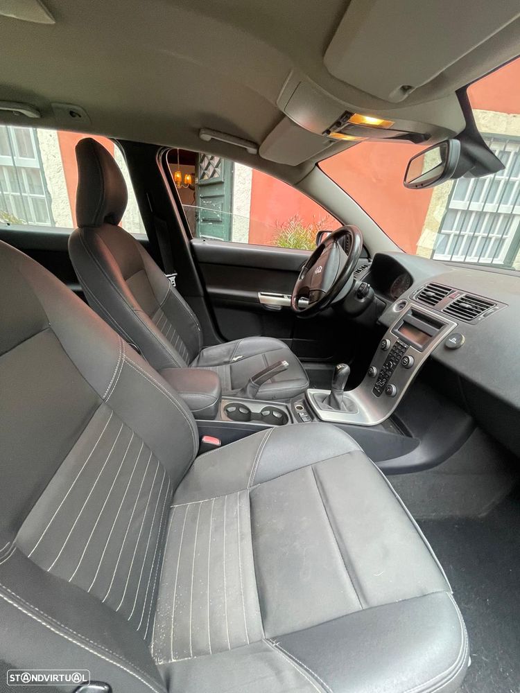 Volvo V50 - 8