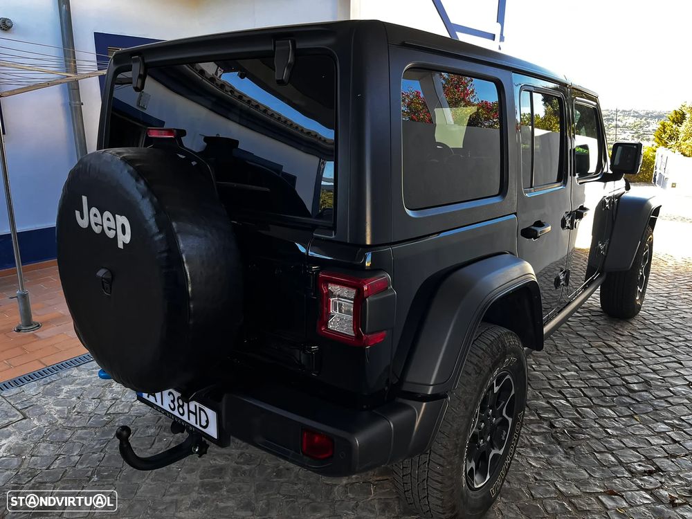 Jeep Wrangler - 2