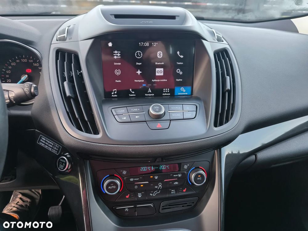 Ford Kuga - 19