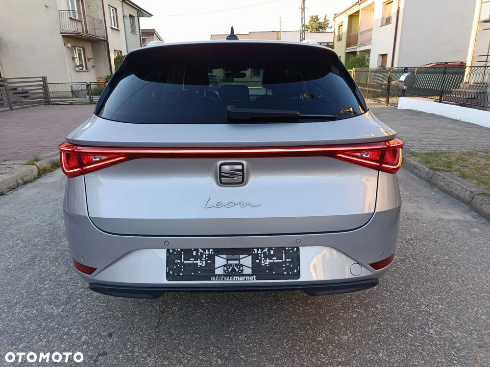 Seat Leon 2.0 TDI DSG Xcellence - 4