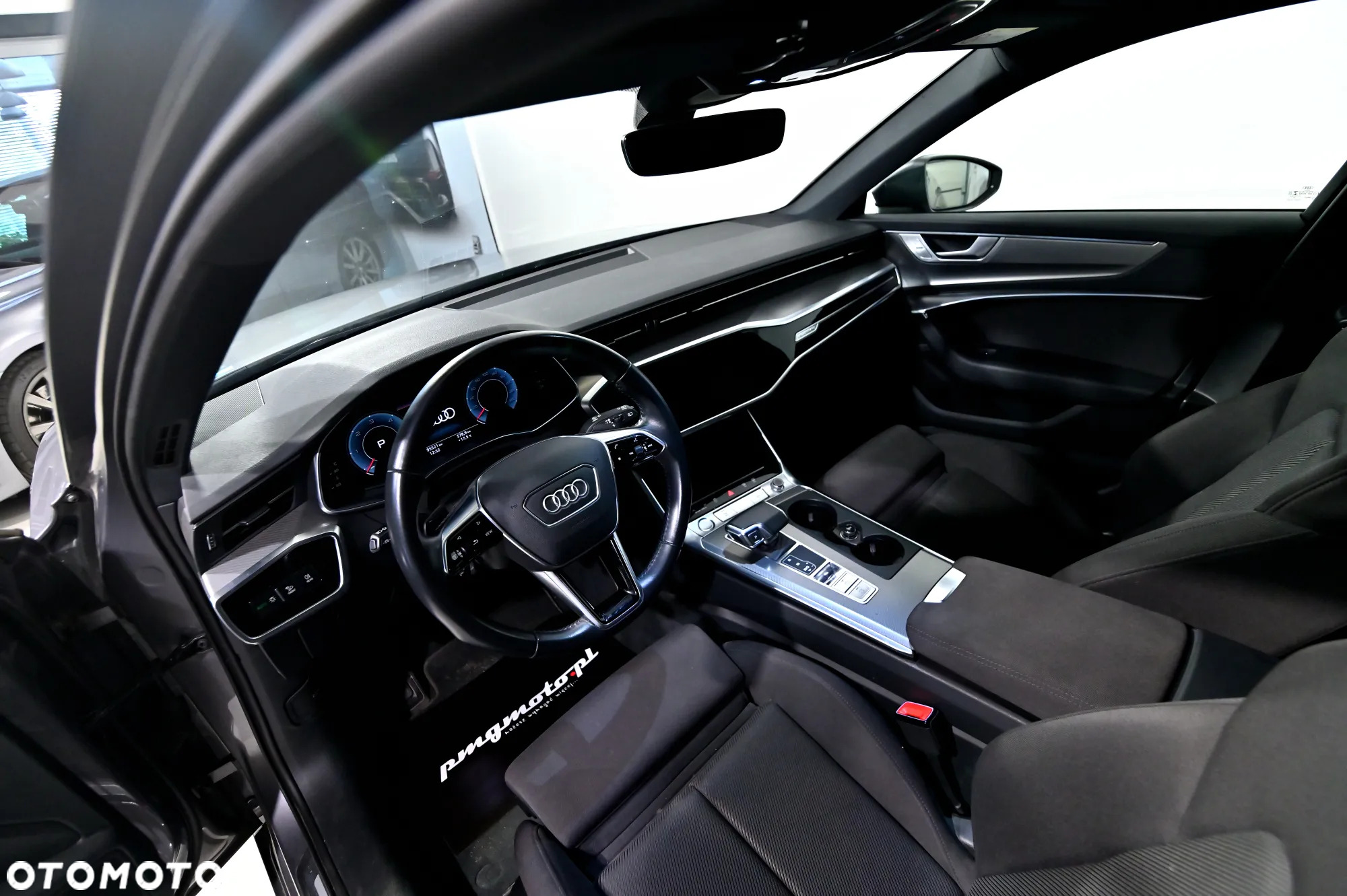 Audi A6 - 8