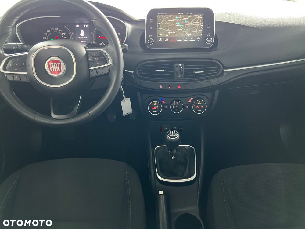 Fiat Tipo - 25