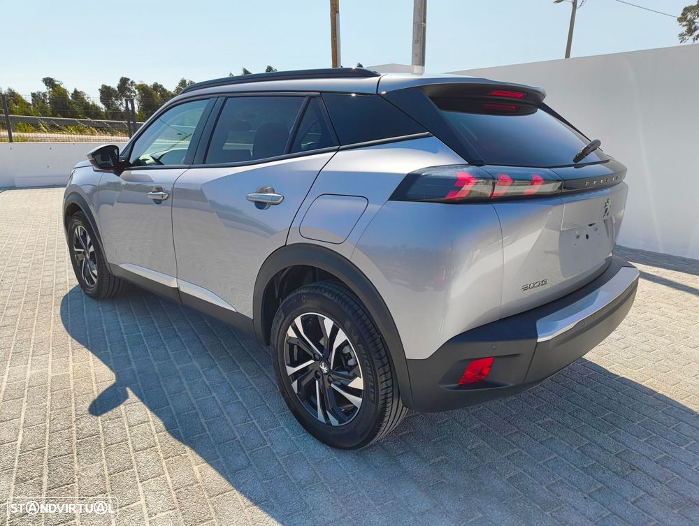 Peugeot 2008 1.2 PureTech Allure - 7