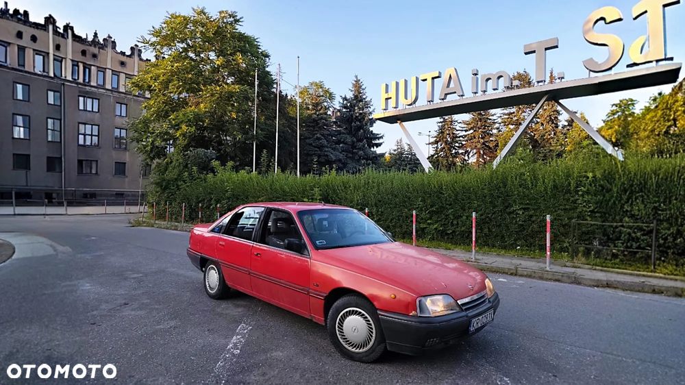 Opel Omega 2.0i LS - 1