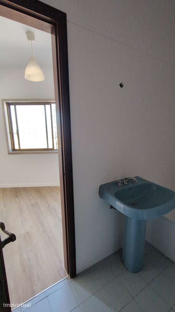 Atelier de 40m² com possilidade de um lugar de estacionamento - Grande imagem: 4/10