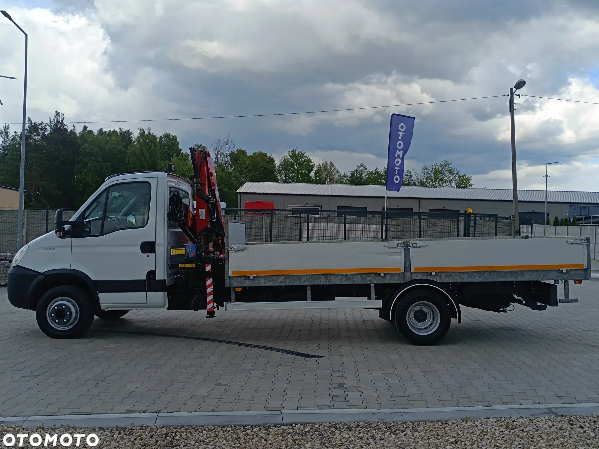 Iveco Daily | 65c17 70c15 72c18 | DMC 3.5/6.5t | Skrzynia | HDS - 10