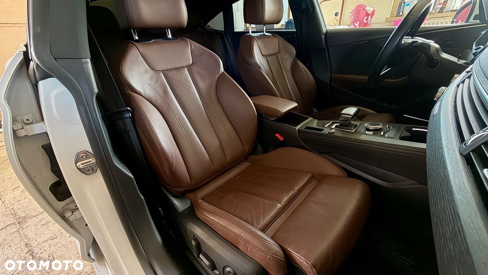 Audi A5 Sportback - 11